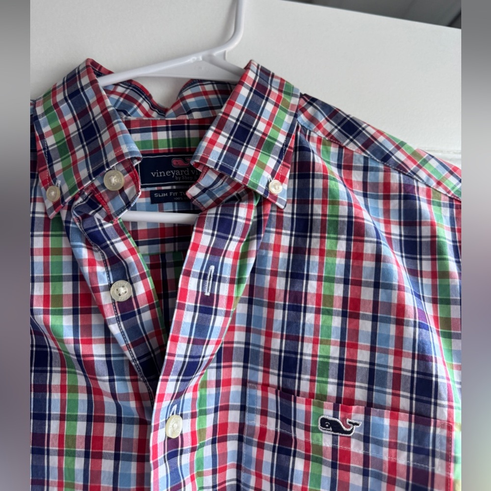 Men’s vineyard vines plaid trucker shirt